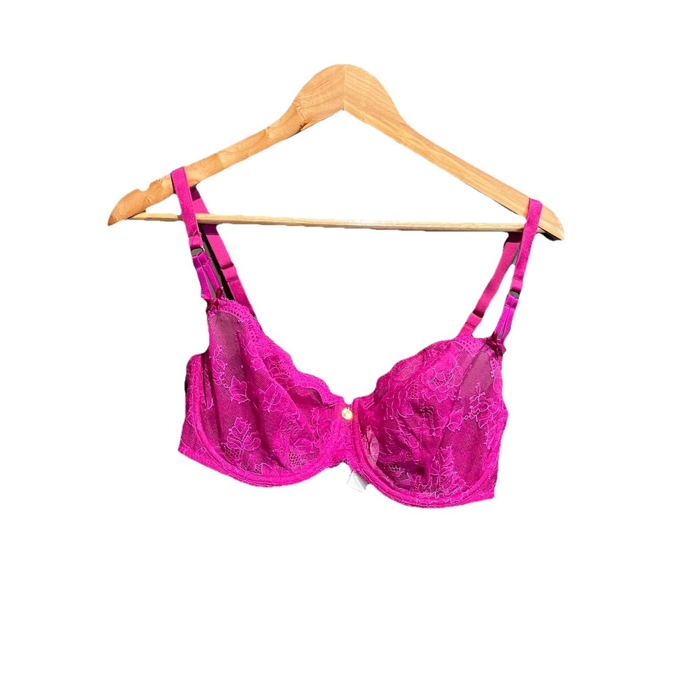 Chantelle Fuchsia Lace Underwired Unlined Women's Bra Size 34DDD